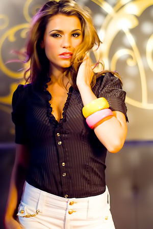 Alicia Cyber Girl UK