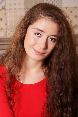 Sherie Stripping Down Completely Nude