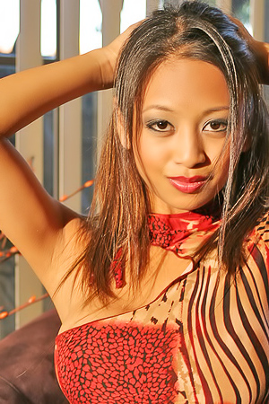 Kina Kai bares it all for Aziani
