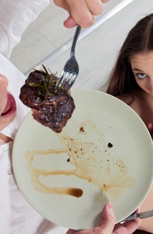 Anastaysha Bee Tantalizes Tired Cristafeer With A Blazing Steak And Sizzling Blowjob Surprise