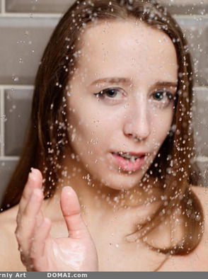 Amy Tiny Flexible Babe Take A Shower