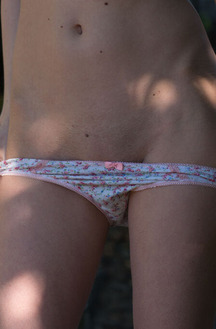 Jemma A Gives A Hot Outdoors Fantastic Striptease