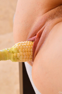 Blonde Teen Mazzy Toying Her Pussy With A Corn