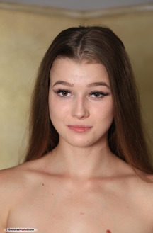 Olivia Sparkle Horny Babe Shows Her Shaved Pussy