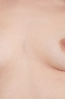 Stella Bloom Bares Her Beautiful Body