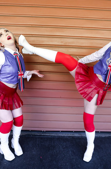 Eva Nyx And Khloe Kingsley Growling Over Cock In Step-sister Rivalry