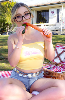 Aria Banks Mischievous Picnic Turns Wild On The Boat With Axel Haze