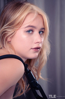 Melisa Flaunts Her Ass And Pussy To Perfection