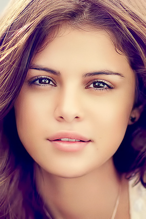 Selena Gomez Wallpapers