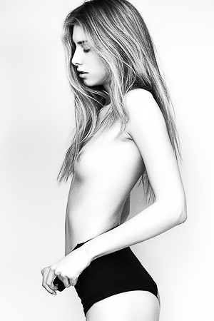 Nude Black And White Erotic Pics