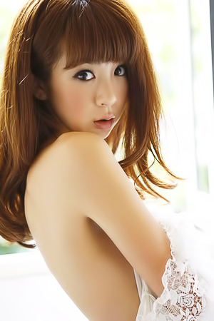 Hot Asian Babe Aki Hoshino