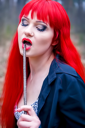 Redhead Amateur Girl Ferggy Strips Outdoors