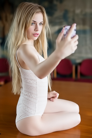 Russian Playboy Beauty Aleksandra Smelova Going Naked