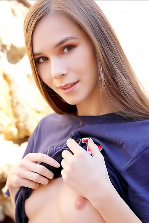 Leona Mia - Postcard From Crete