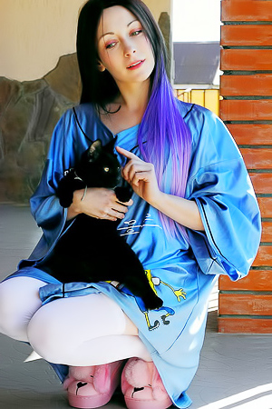 Emo girl shows everything