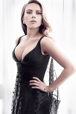 Hot images of magnificent babe Scarlett Johansson