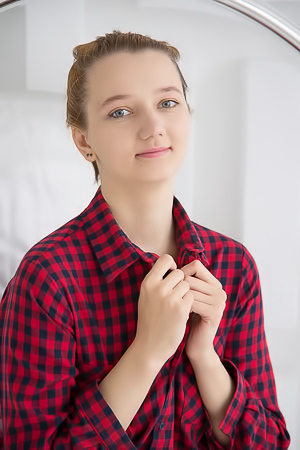 Ena Young Nude Model