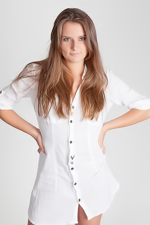 Teen Romina Flashing Her Trimmed Pussy