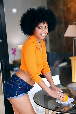 Hairy Latina Girl Selva Lapiedra