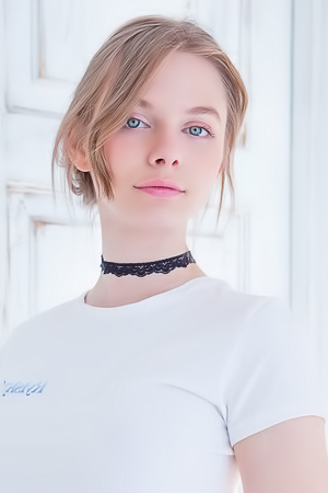 Siya Sexy Teen Angel With Nice Tits