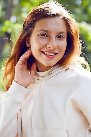 Belka Her Gorgeous Big Breasts Jiggling In The Sunshine