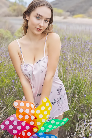 Hairy And Busty Allure Bozhena