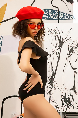 Lily Lilac Poses Nude Outdoors In A Red Beret And Black Bodysuit, Teasing With Sensual Slow-burn Artistry