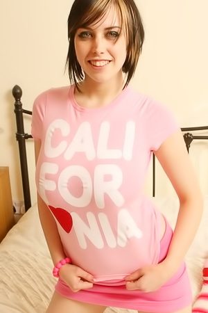 Louisa Lockhart Bends Over Finding Her Moan For Big Tits