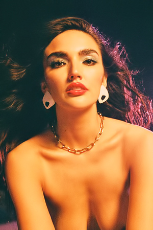 Hailee Lautenbach Reveals Her Lustful Side to the Mirror