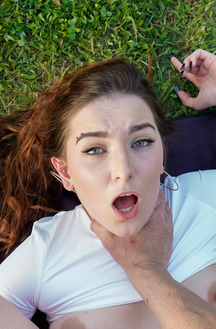 Suzie Sparklez Sexy Girlfriend Fucked By A Stranger