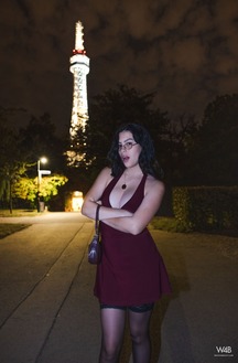 Sally Hunter Teases Urban Nights In A Seductive Dress Without Boundaries